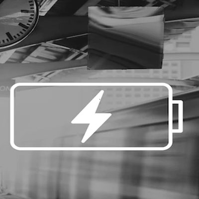 中国首台蓄电式干线牵引机车投入组装