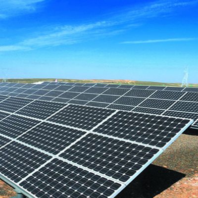 南疆光伏项目耀登场：新疆粤水电成功并网80万千瓦清洁能源