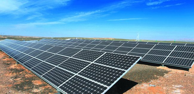 南疆光伏项目耀登场：新疆粤水电成功并网80万千瓦清洁能源