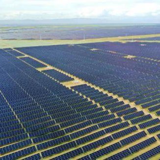 常州港“光伏+气膜”项目：清洁电力与环保一体化