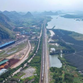 国能清远电厂铁路专用线正式开通，加强电力供应基础设施