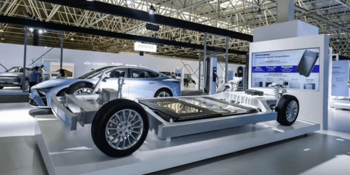 超充电池掀起纯电车黄金时代，市场迎来全面复苏