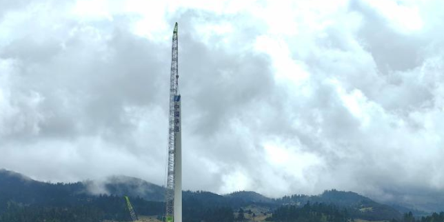 中国盐源县建全国最大高海拔风电基地